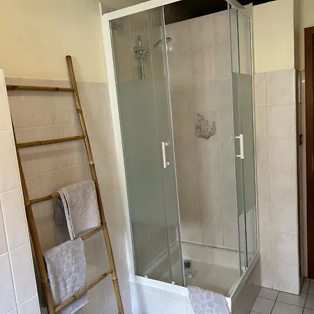 Le Petit Coin Des Oliviers Apartamento *